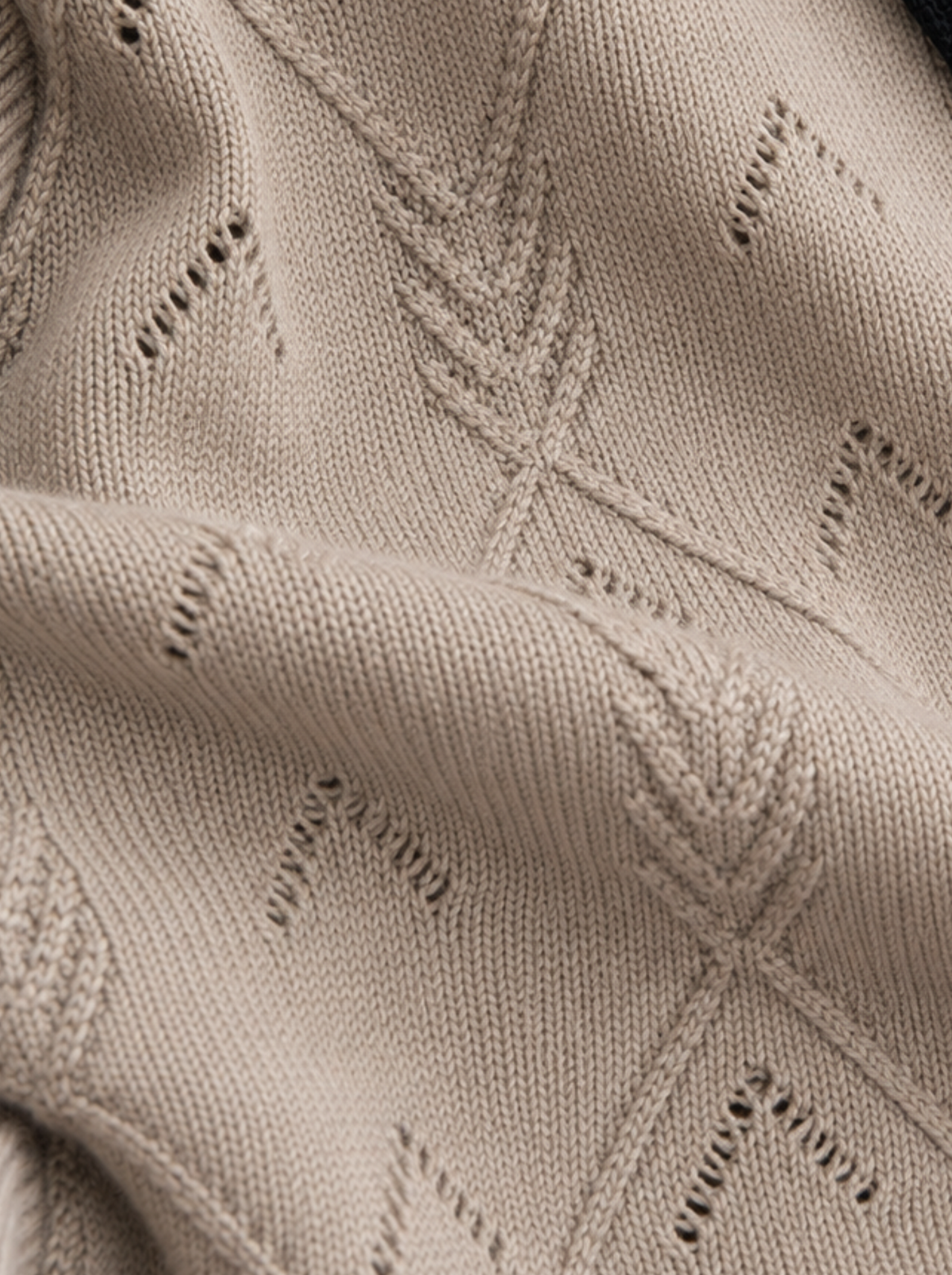 Taupe Noir Contrast Collar Knit Pullover by Cord Cult - detail view